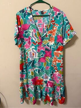 SHEIN Curve 1x Floral Teal V-Neck Dress swim cover flowy breathable new